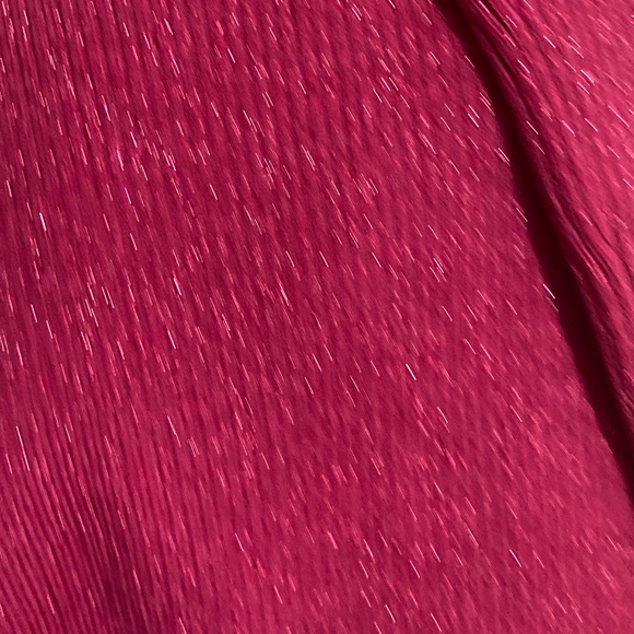 Sparkle with this Silk Tank, Deep Raspberry, Pink, Metallic Size P - Picture 5 of 6